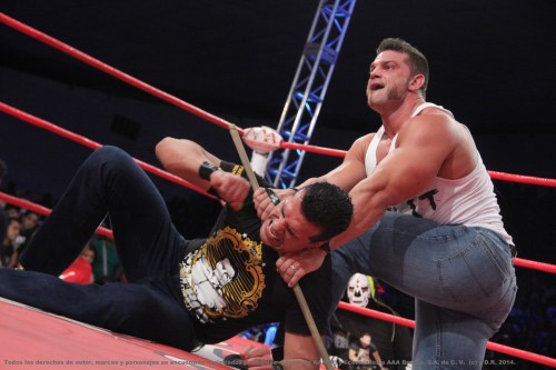 Alberto el patron vs. Brian cage be live in America And Canada