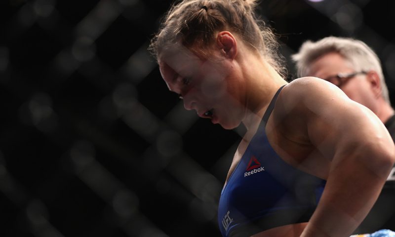 Ronda Rousey HUMBLED by Amanda Nunes at UFC 207